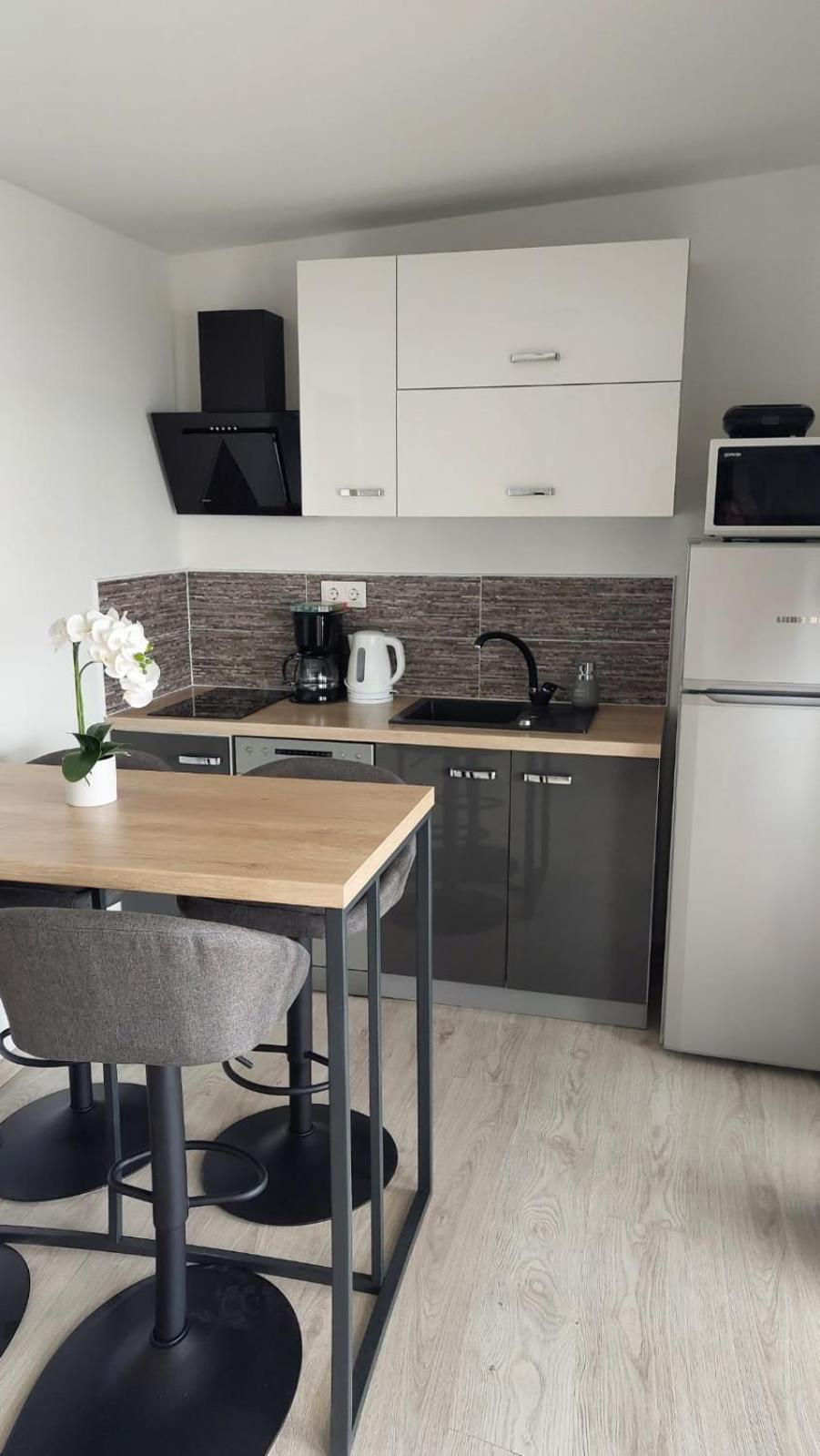 Lavanda Mobile Homes & Villas Orebić Extérieur photo